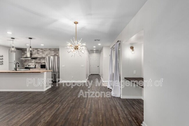 5723 E Estrid Ave Scottsdale, AZ 85254 photo 2