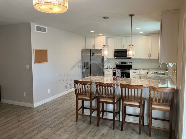 2732 East Michigan Ave Phoenix, AZ 85032 photo 3