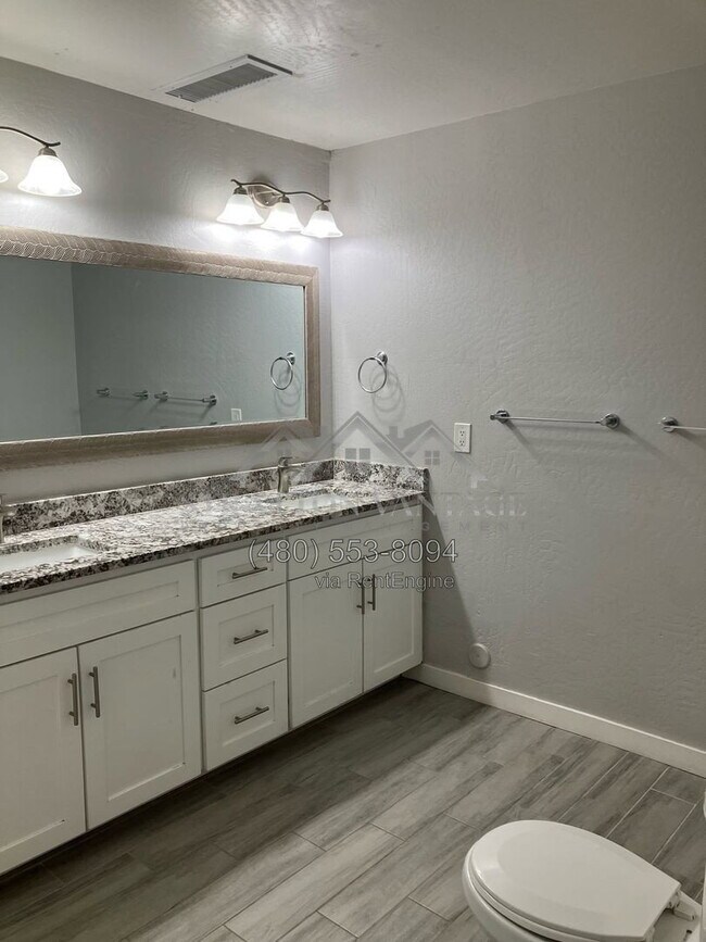 2732 East Michigan Ave Phoenix, AZ 85032 photo 5