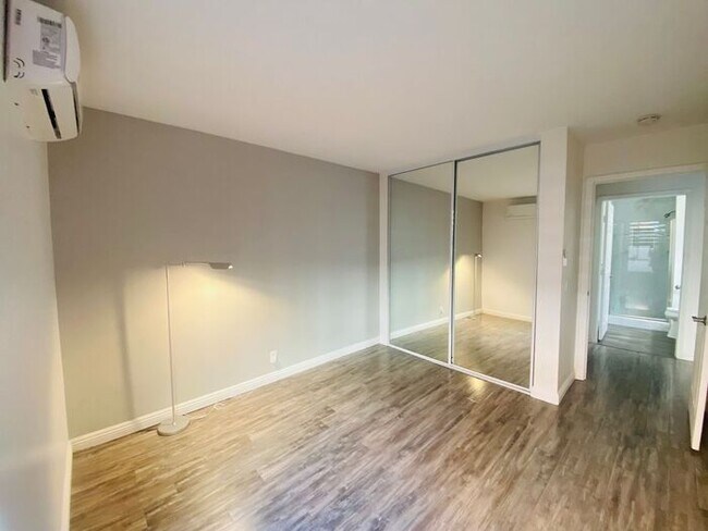 5540 Lindo Paseo San Diego, CA 92115 photo 3