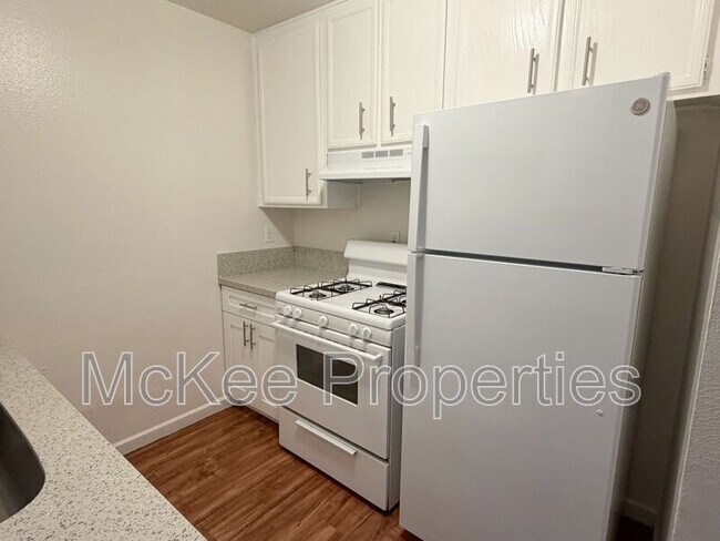 3028 Juniper St San Diego, CA 92104 photo 4
