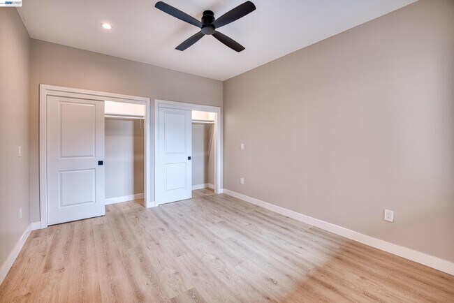 4202 Telegraph Ave Oakland, CA 94609 photo 2