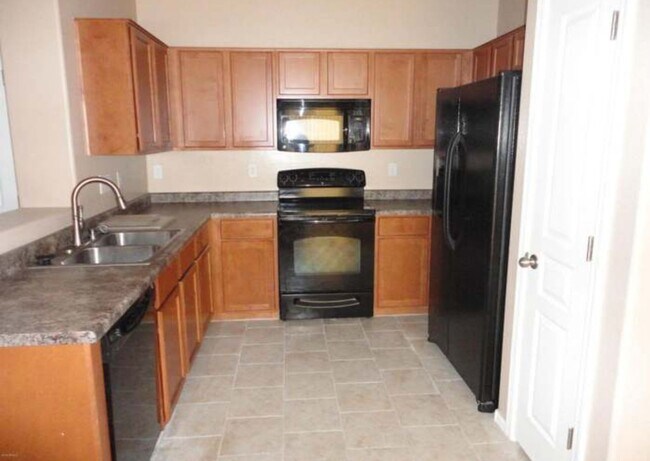 3808 E Trigger Way Gilbert, AZ 85297 photo 5