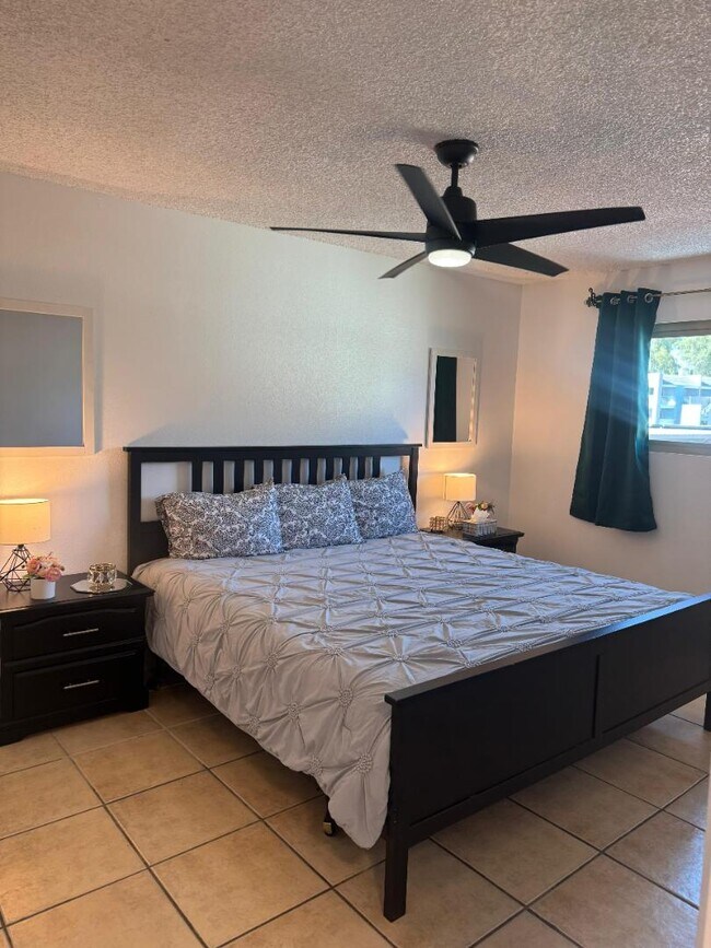 8130 N 33rd Dr Phoenix, AZ 85051 photo 5