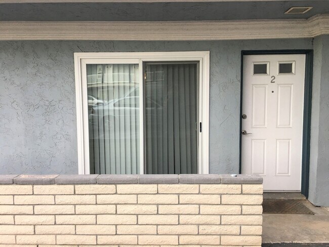 1111 Seacoast Dr Imperial Beach, CA 91932 photo 2