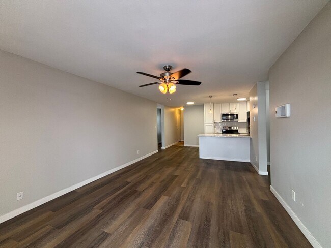 1111 Seacoast Dr Imperial Beach, CA 91932 photo 3