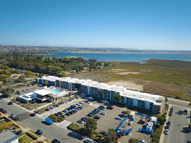 Cedar Shores