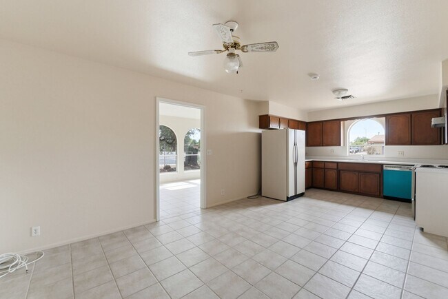 1107 N July Cir Mesa, AZ 85203 photo 5