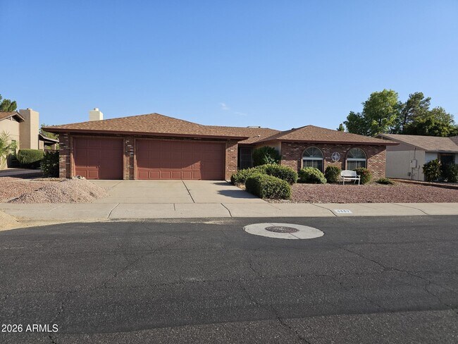 3337 W Kristal Way photo 2