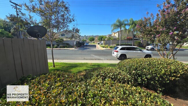 1542 Granite Hills Dr El Cajon, CA 92019 photo 5