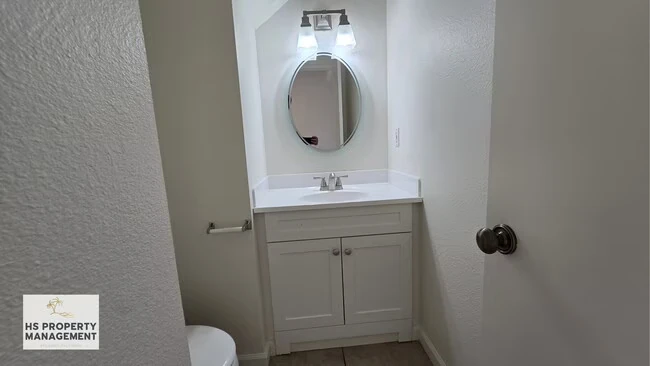 1542 Granite Hills Dr El Cajon, CA 92019 photo 3
