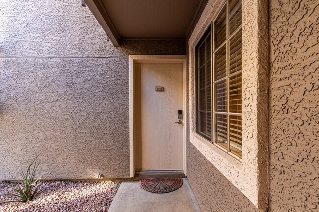 1720 E Thunderbird Rd Phoenix, AZ 85022 photo 3