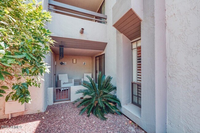 5221 N 24th St Phoenix, AZ 85016 photo 5
