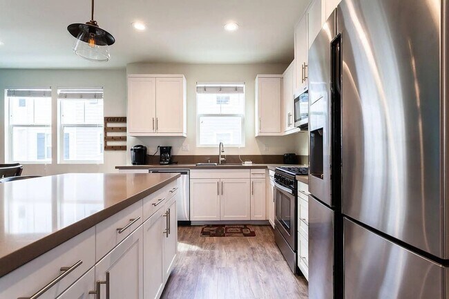 532 Shorebird Way Imperial Beach, CA 91932