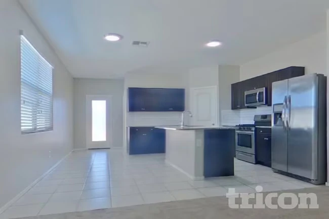 29300 W Clarendon Ave Buckeye, AZ 85396 photo 3