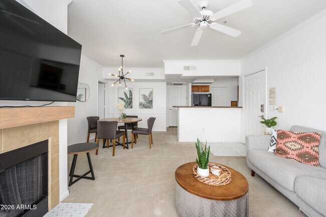 15095 N Thompson Peak Pkwy Scottsdale, AZ 85260 photo 4