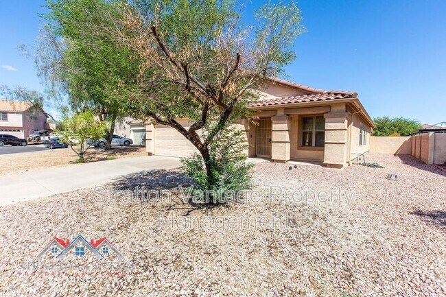 4821 N 92nd Ln Phoenix, AZ 85037 photo 2