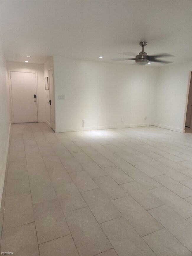 5035 W Columbine Dr Glendale, AZ 85304 photo 2
