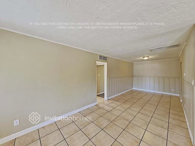 2747 N Greenfield Rd Phoenix, AZ 85006 photo 3