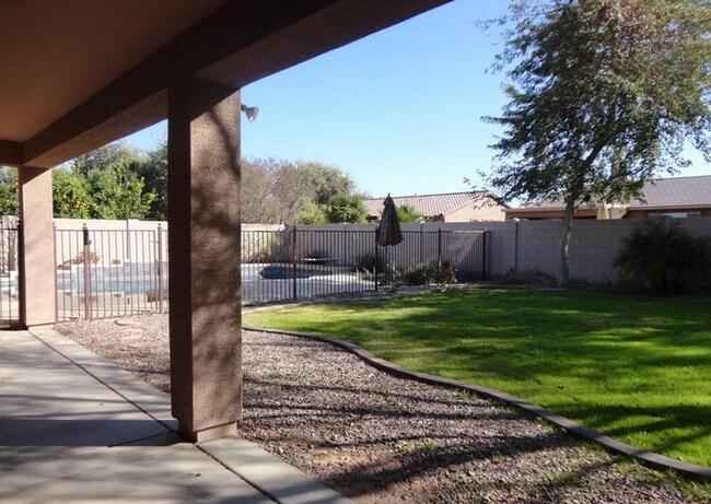 5335 W Gwen St Phoenix, AZ 85339 photo 5