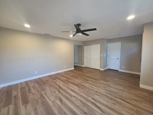 1337 Cottonwood Dr Tracy, CA 95376 photo 2