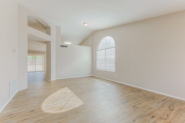 4262 E Alder Ave Mesa, AZ 85206 photo 5