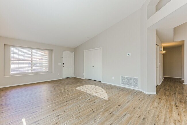 4262 E Alder Ave Mesa, AZ 85206 photo 3