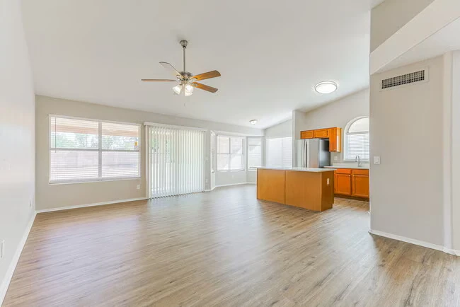 4262 E Alder Ave Mesa, AZ 85206 photo 4