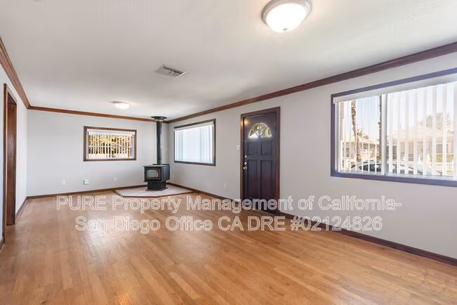 1535 Meade Ave San Diego, CA 92116 photo 4