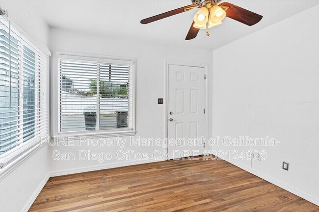7464 Daytona St Lemon Grove, CA 91945 photo 4