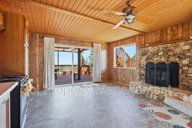 1005 Summit Rd Watsonville, CA 95076 photo 3