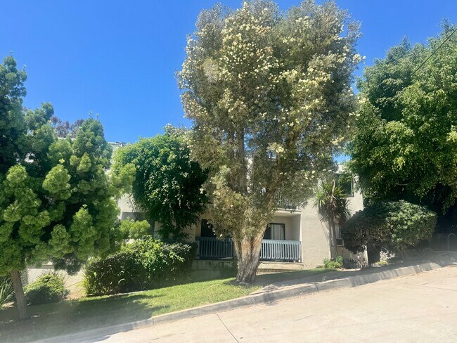 550 W Pennsylvania Ave San Diego, CA 92103 photo 2