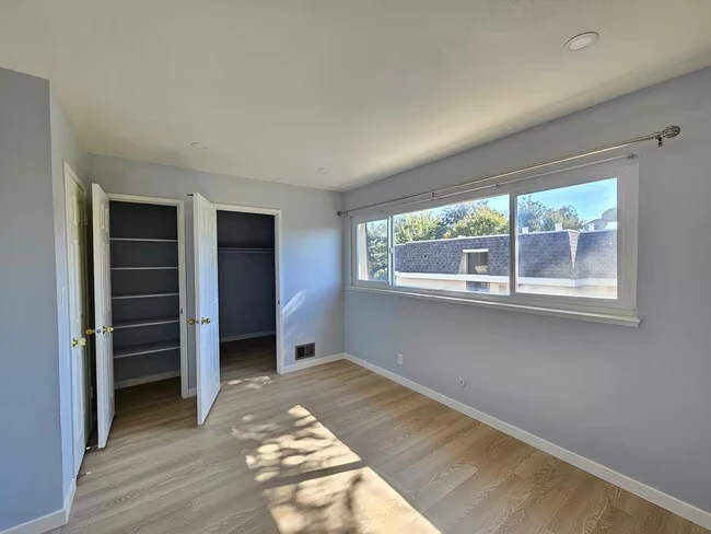 2055 Aldengate Way Hayward, CA 94545 photo 2