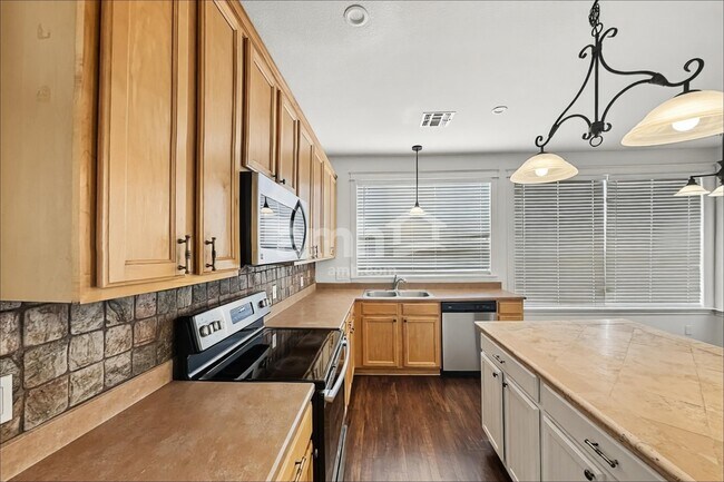 9715 E Inverness Ave Mesa, AZ 85209 photo 4