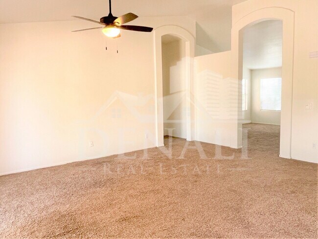 16001 N 50th Ave Glendale, AZ 85306 photo 5