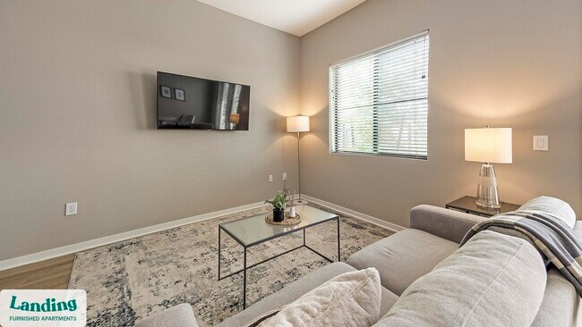 402 W Lincoln St Phoenix, AZ 85003 photo 2
