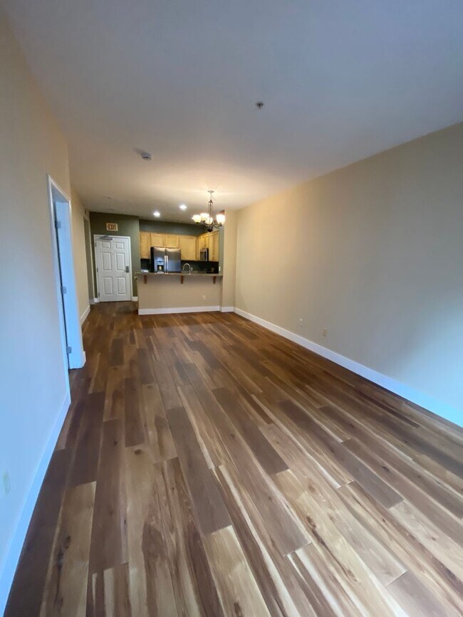 450 J St San Diego, CA 92101 photo 5
