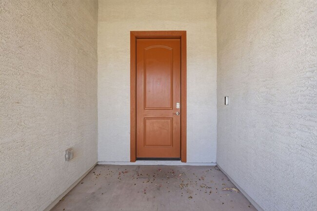 38213 W San Clemente St Maricopa, AZ 85138 photo 4