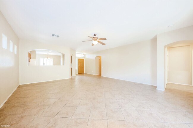 8514 W Buckhorn Trail Peoria, AZ 85383 photo 5