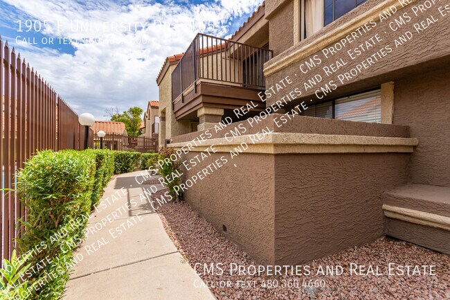 Papago Park Village 2 photo 5