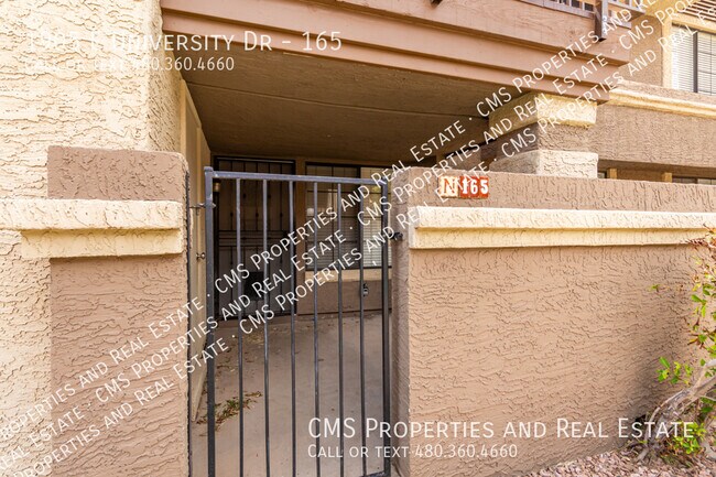 Papago Park Village 2 photo 3