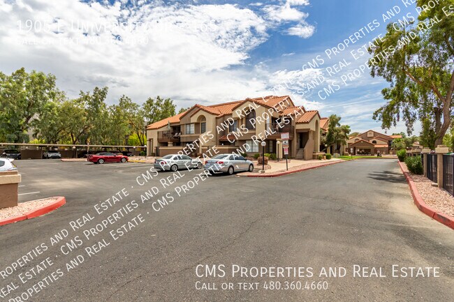 Papago Park Village 2 photo 2