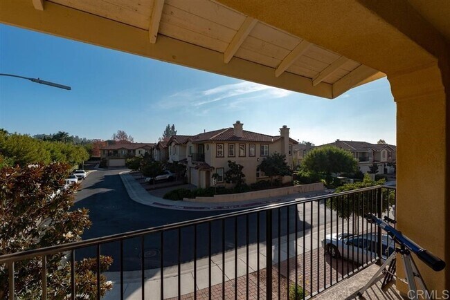 1332 Isabella Way Vista, CA 92084 photo 5