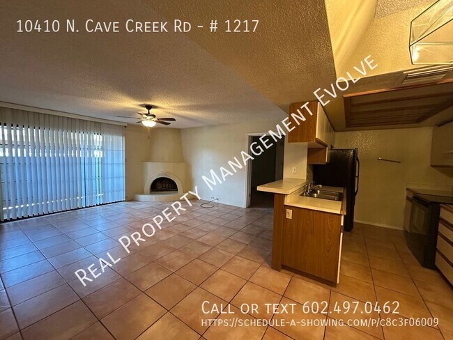 10410 N Cave Creek Rd Phoenix, AZ 85020 photo 4