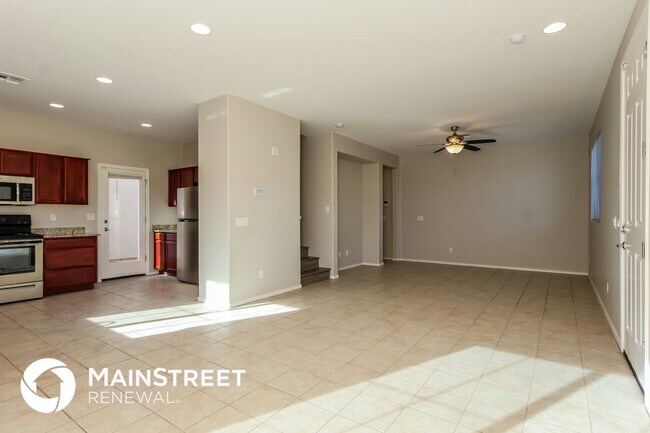2822 N 73rd Dr Phoenix, AZ 85035 photo 3