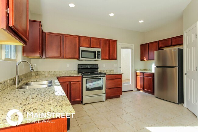 2822 N 73rd Dr Phoenix, AZ 85035 photo 5
