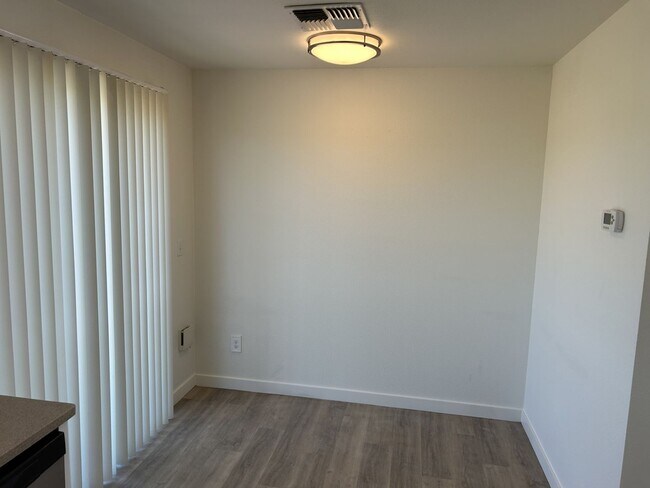 445 Southwest Blvd Rohnert Park, CA 94928 photo 5