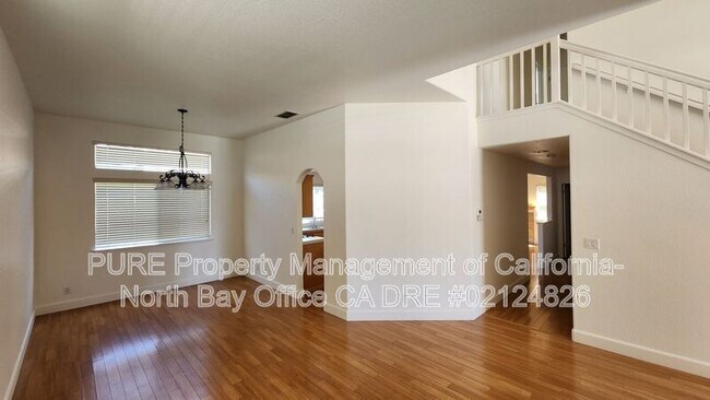 8036 Mason Dr Rohnert Park, CA 94928 photo 5