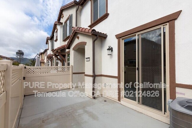 41964 Rondo St Murrieta, CA 92562 photo 3