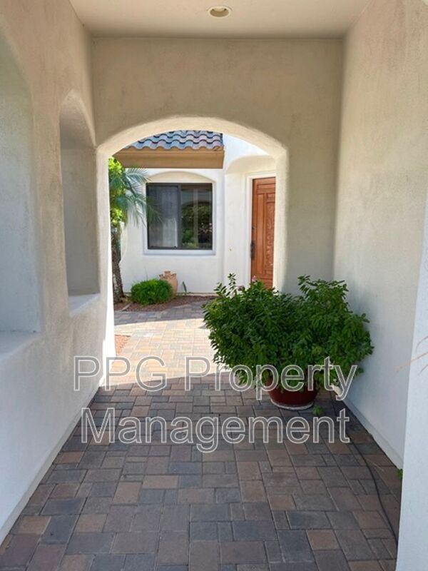 945 W Sycamore Ln Litchfield Park, AZ 85340 photo 3